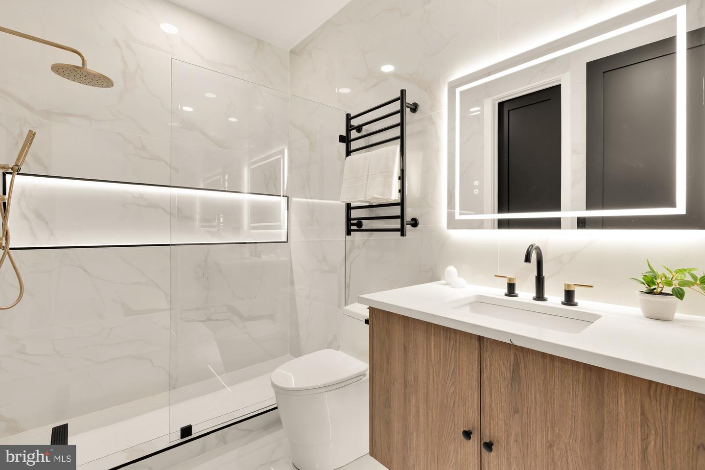 733 Euclid St Nw #304 Property Photo 21