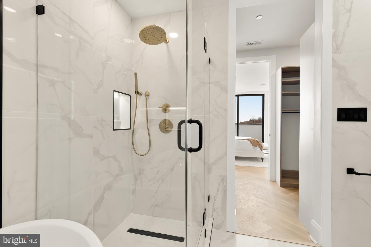 733 Euclid St Nw #304 Property Photo 37