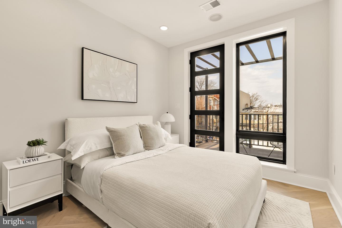 733 Euclid St Nw #304 Property Photo 41