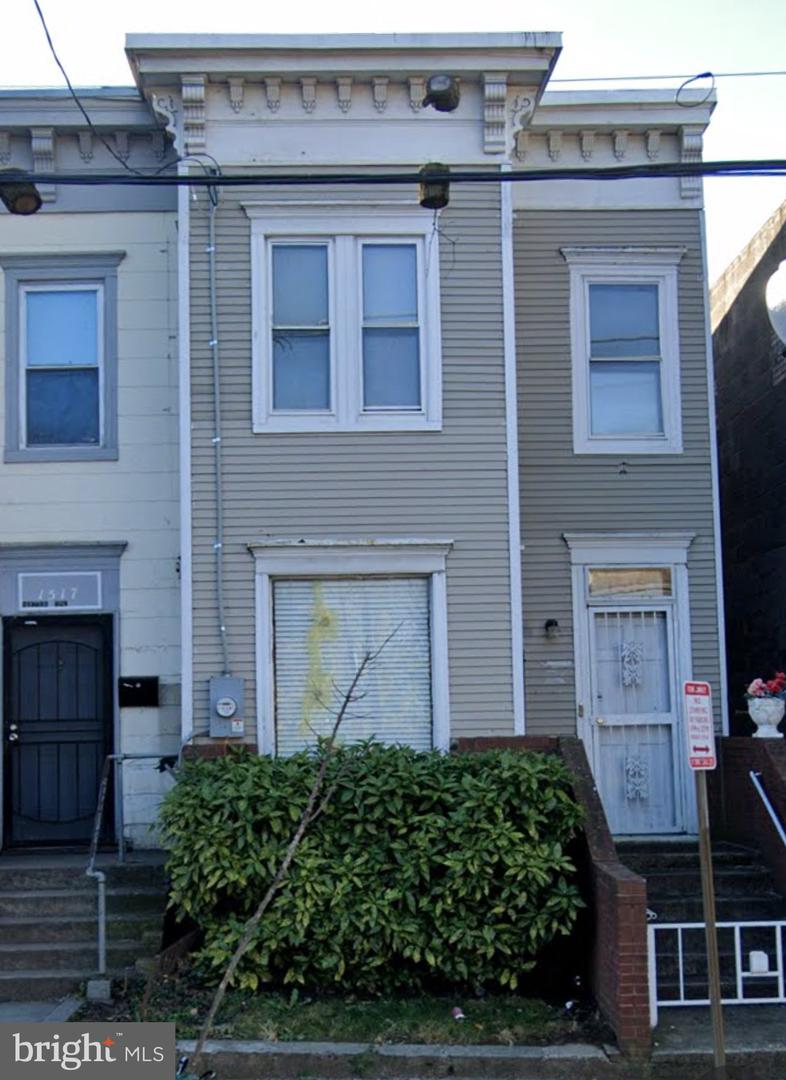 1515 Good Hope Rd Se Property Photo 1