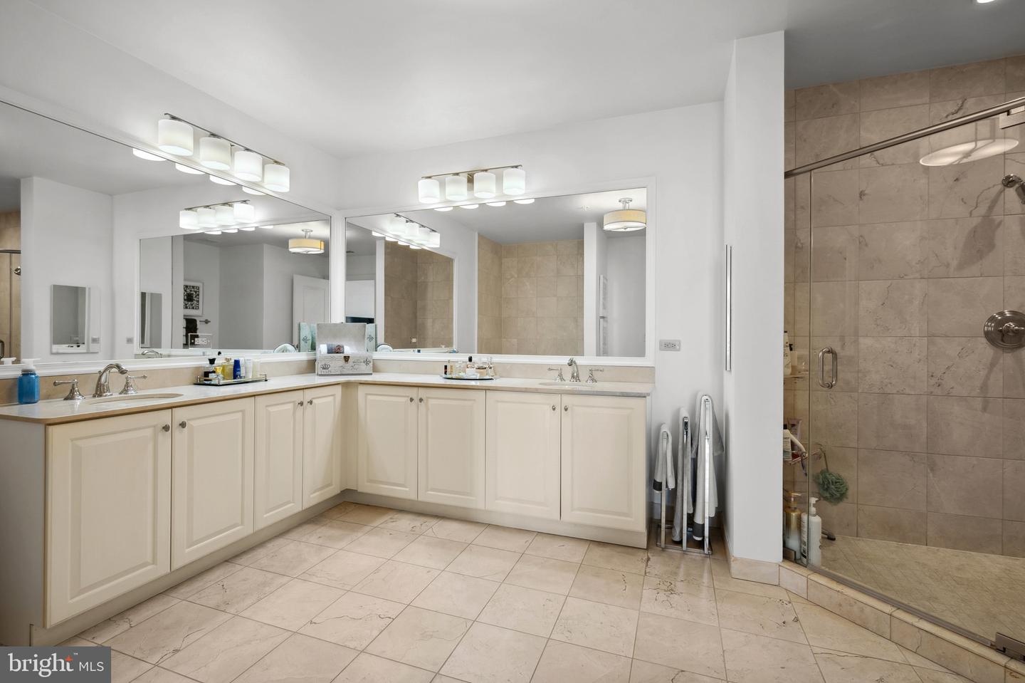 2501 Wisconsin Ave Nw #404 Property Photo 20