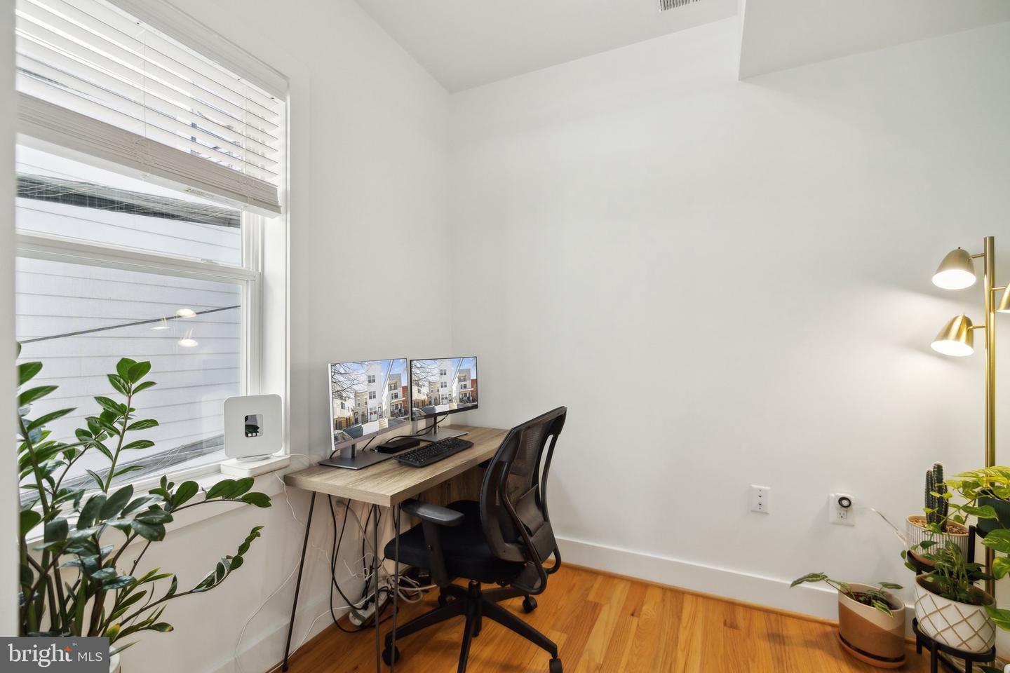 1181 Neal St Ne Property Photo 22