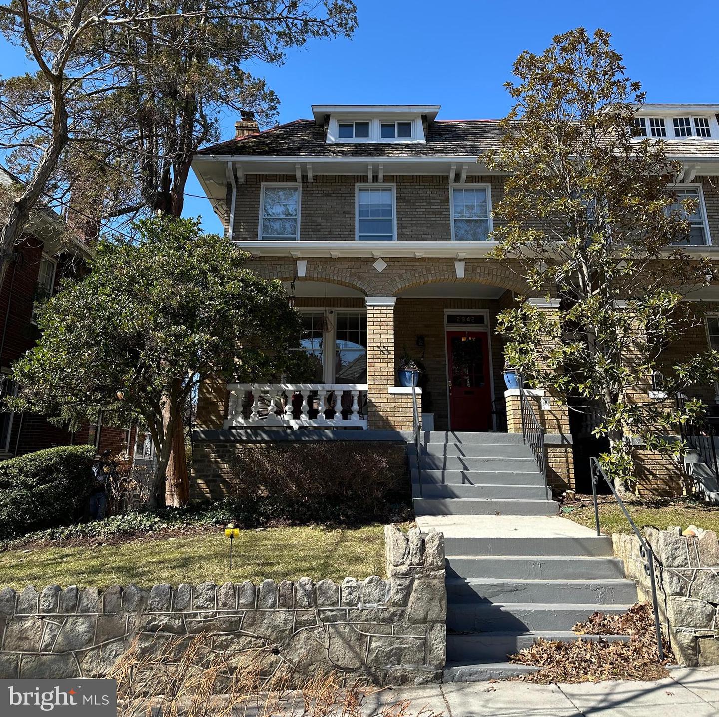 2942 Bellevue Ter Nw Property Photo 1