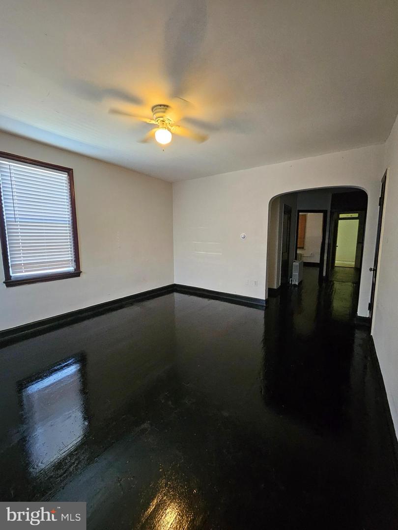 1827 Q St Se #1 Property Photo 4