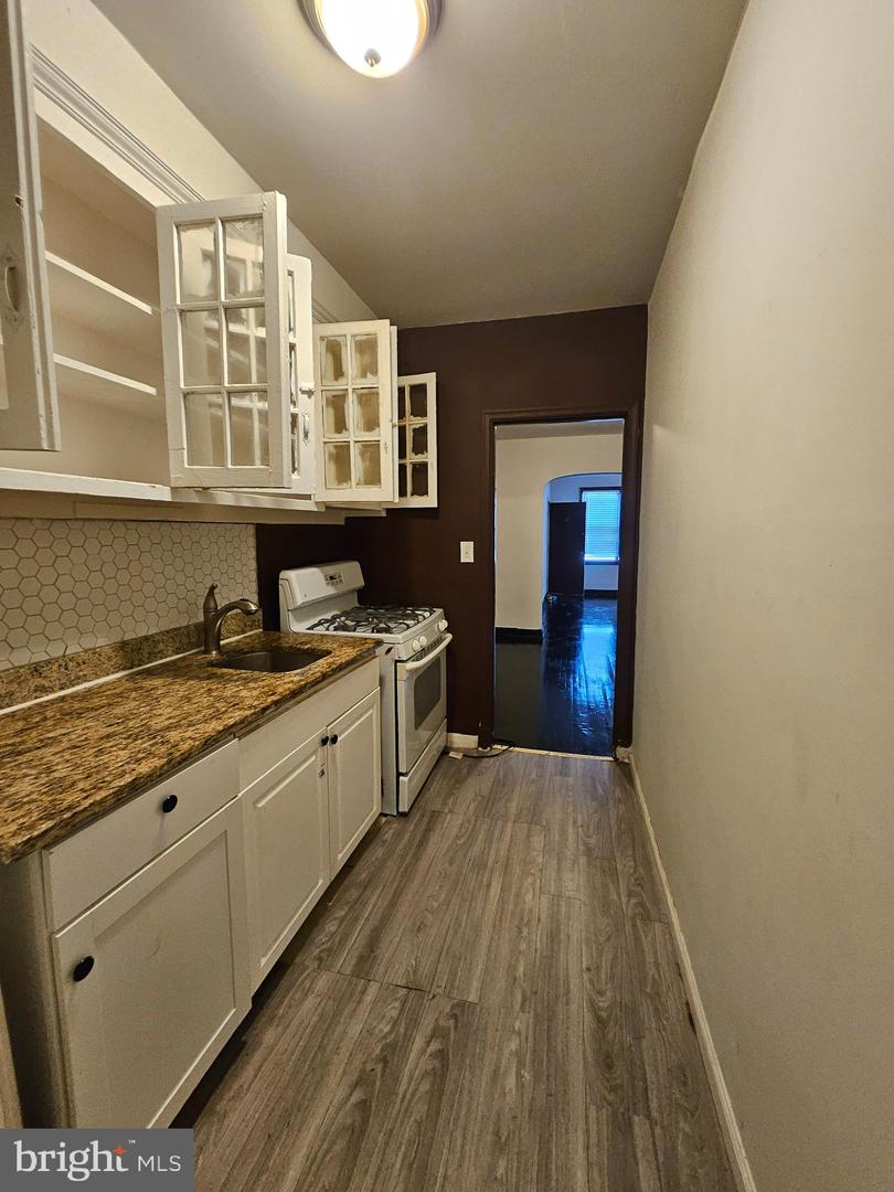 1827 Q St Se #1 Property Photo 8