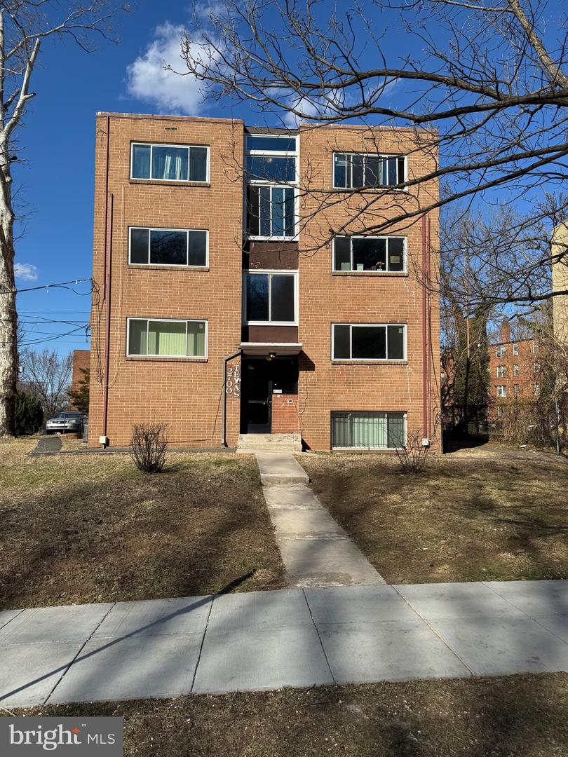 2700 Texas Ave Se Property Photo