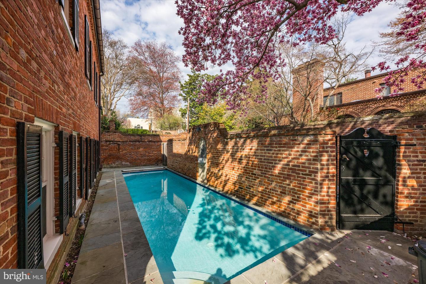 2805 P St Nw Property Photo 12