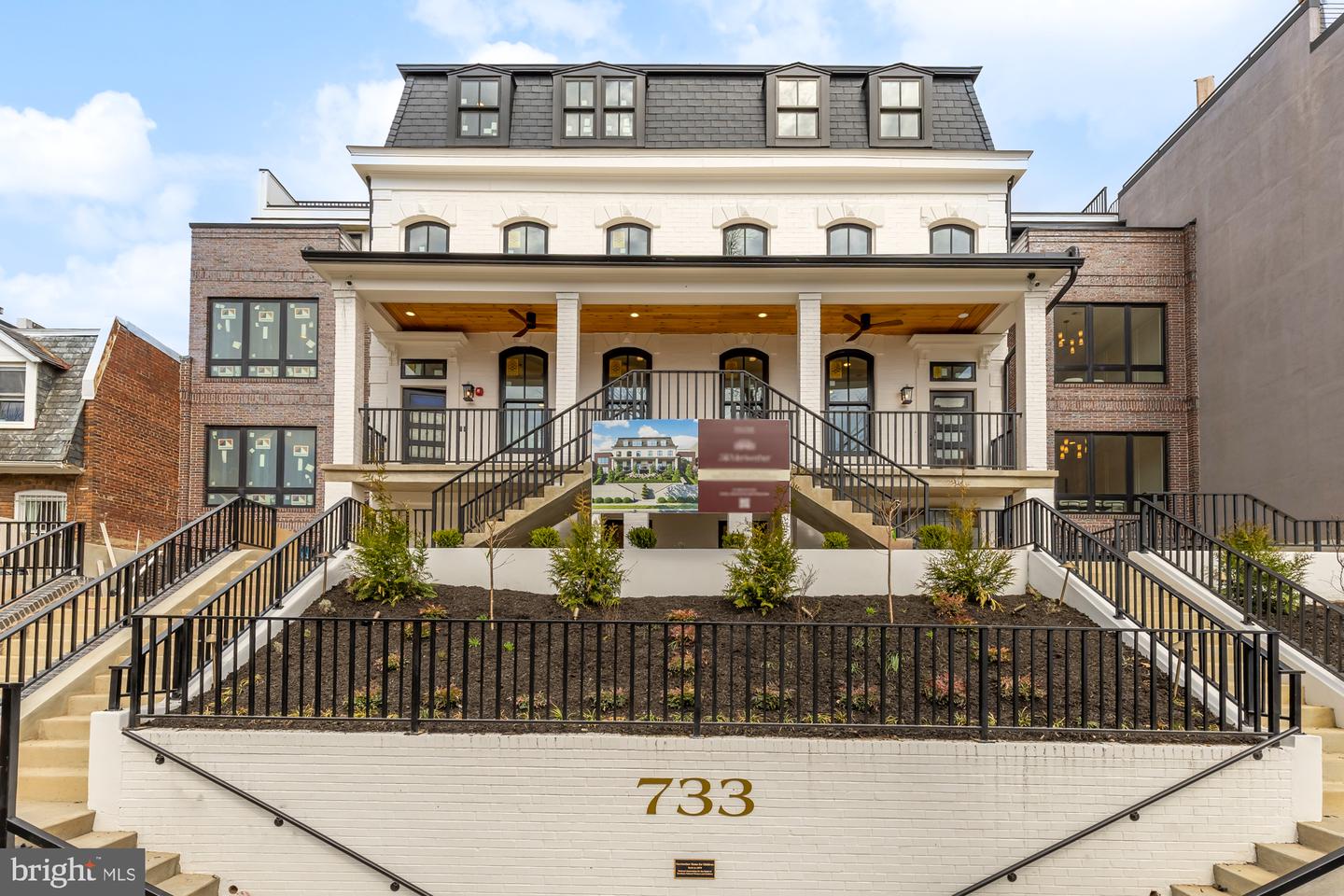 733 Euclid St Nw #204 Property Photo 1