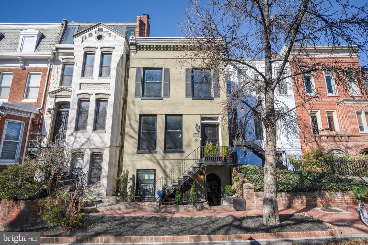 1447 Corcoran St Nw Property Photo