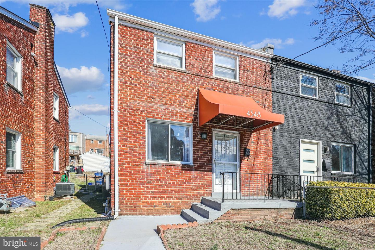 4348 D St Se Property Photo 2