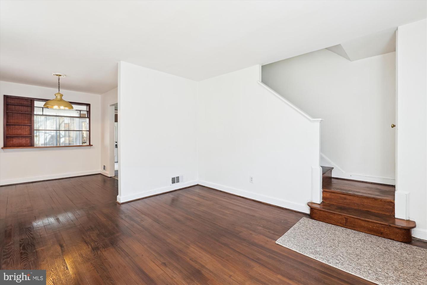 4348 D St Se Property Photo 5