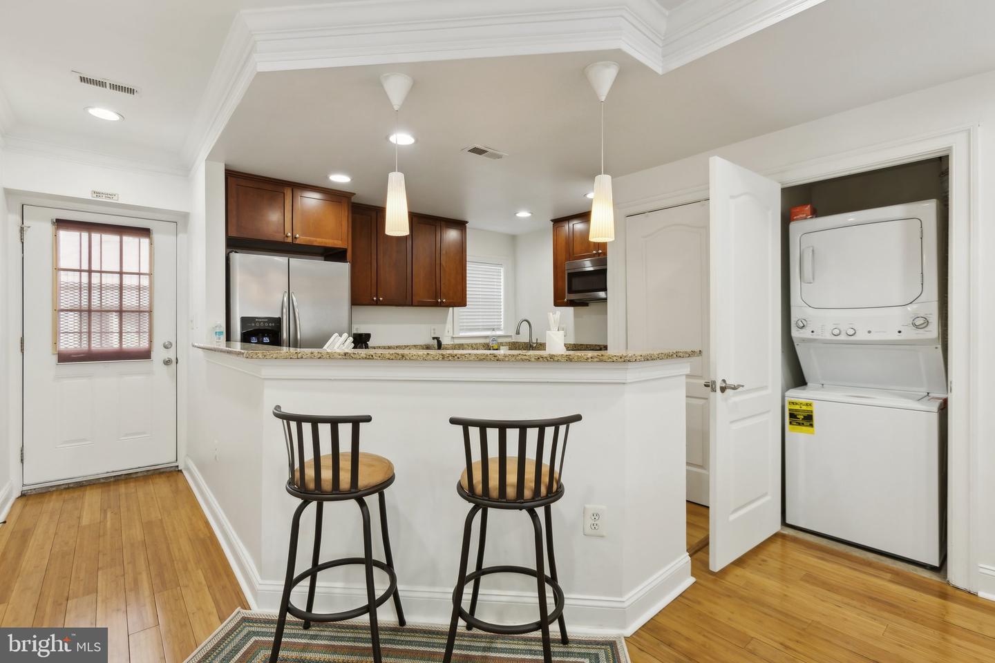 21 Q St Nw Property Photo 10