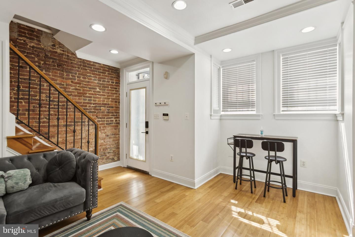 21 Q St Nw Property Photo 16