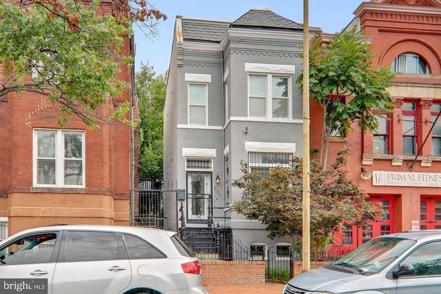221 M St Nw Property Photo 1