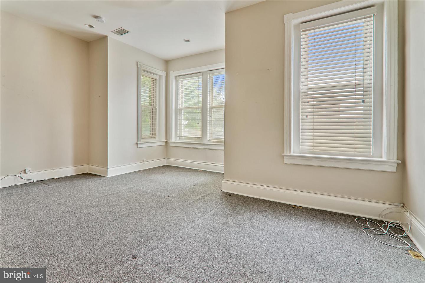 221 M St Nw Property Photo 17