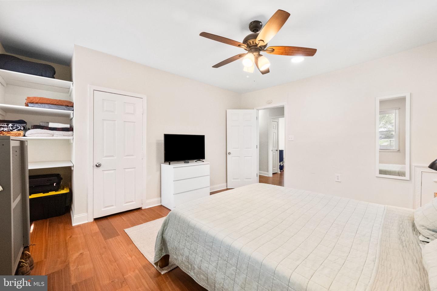 4230 Edson Pl Ne Property Photo 14