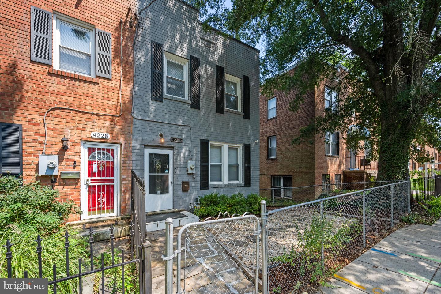 4230 Edson Pl Ne Property Photo 32