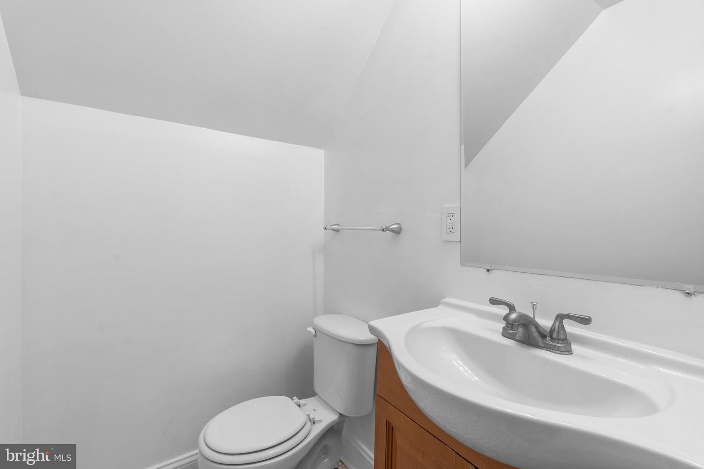 521 Foxhall Pl Se Property Photo 9