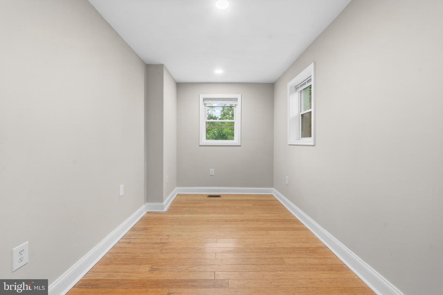 521 Foxhall Pl Se Property Photo 14