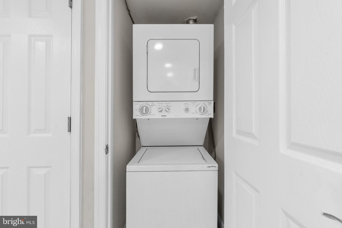 521 Foxhall Pl Se Property Photo 23