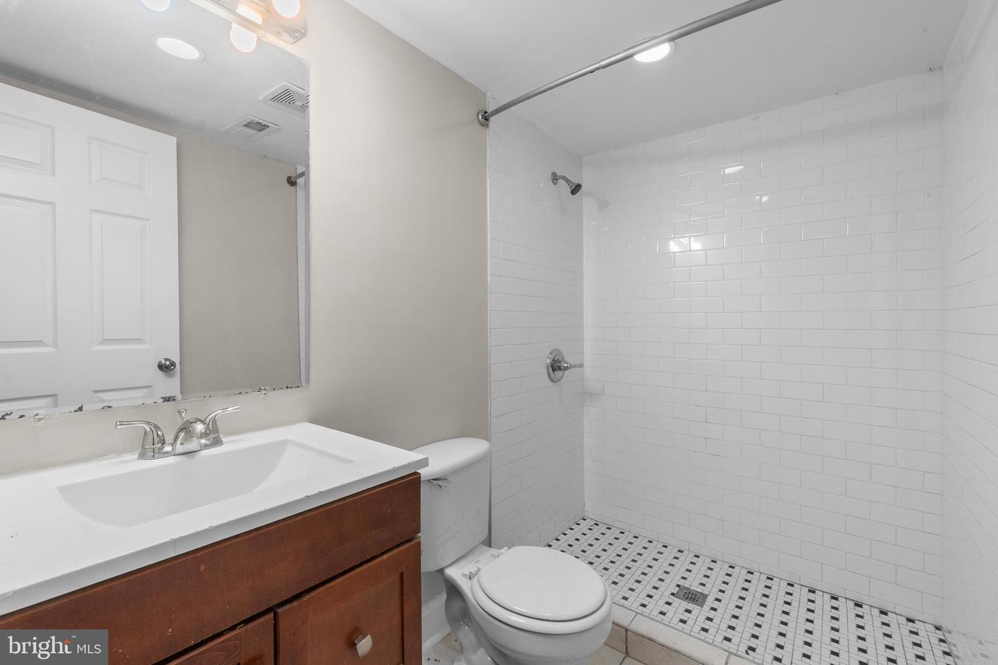 521 Foxhall Pl Se Property Photo 24