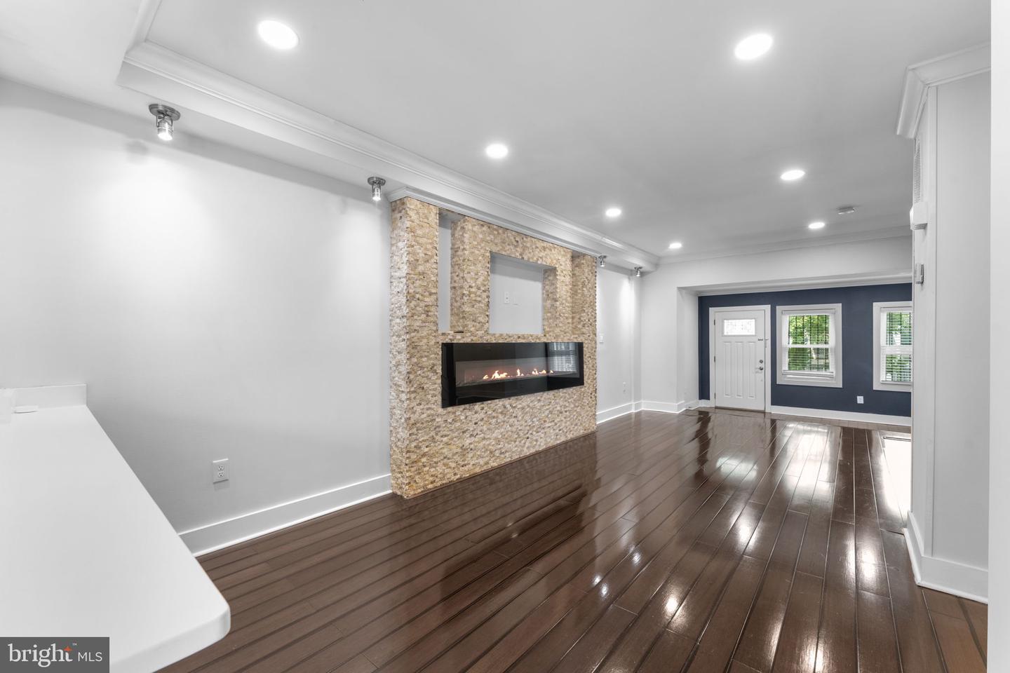 5209 5th St Nw Property Photo 10