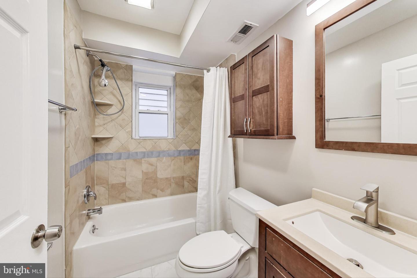 212 Elm St Nw Property Photo 18
