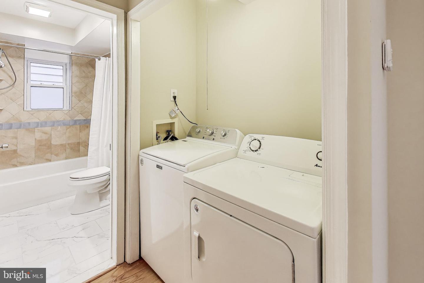 212 Elm St Nw Property Photo 19