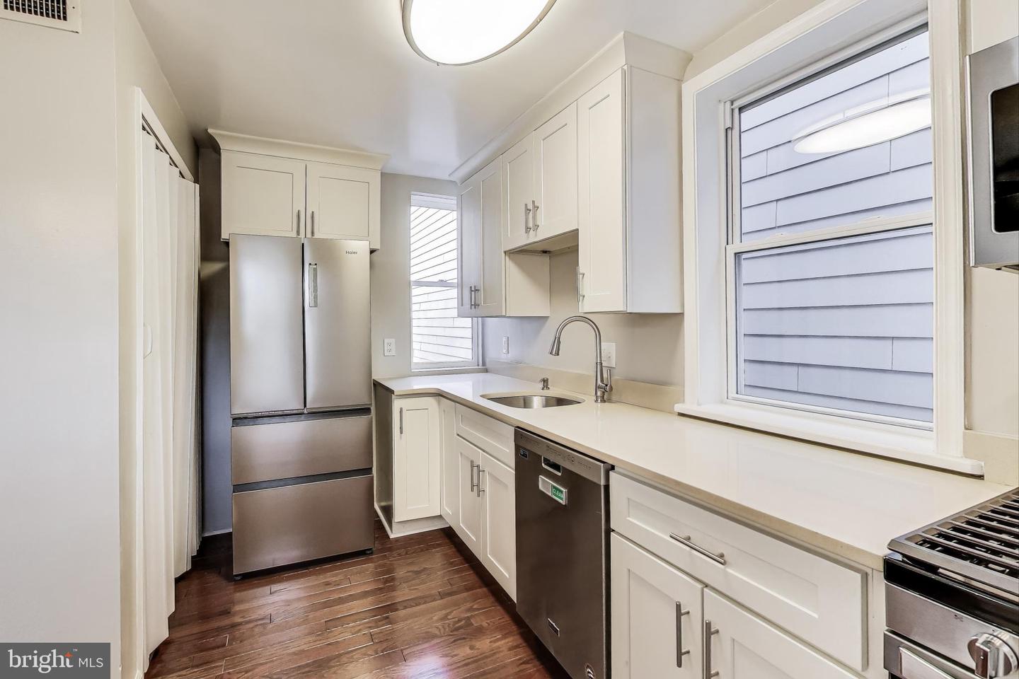 212 Elm St Nw Property Photo 32