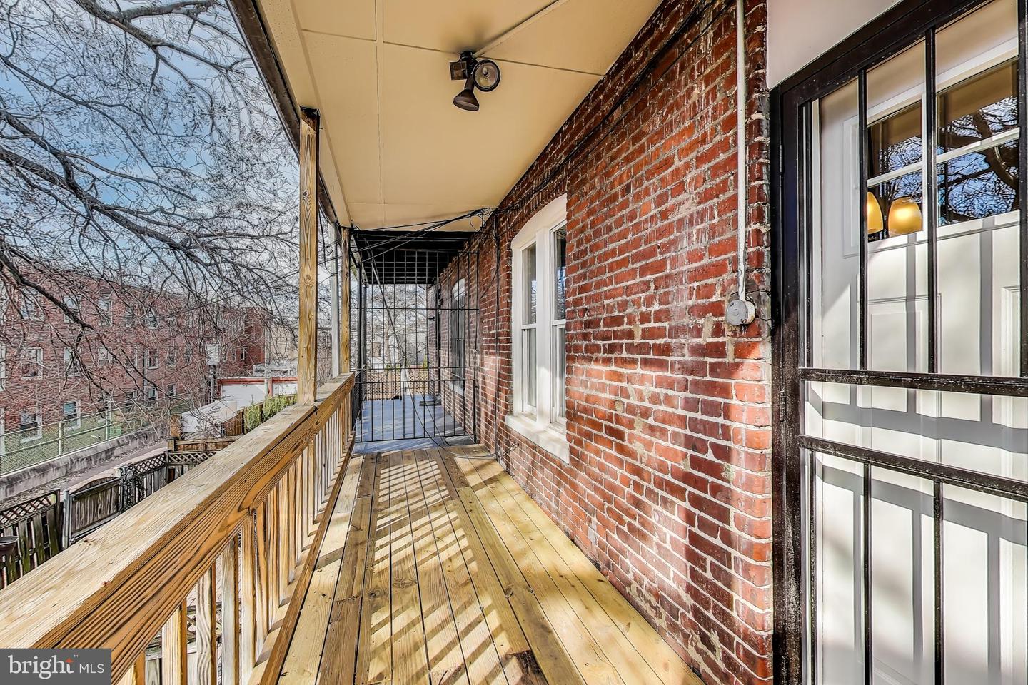 212 Elm St Nw Property Photo 40
