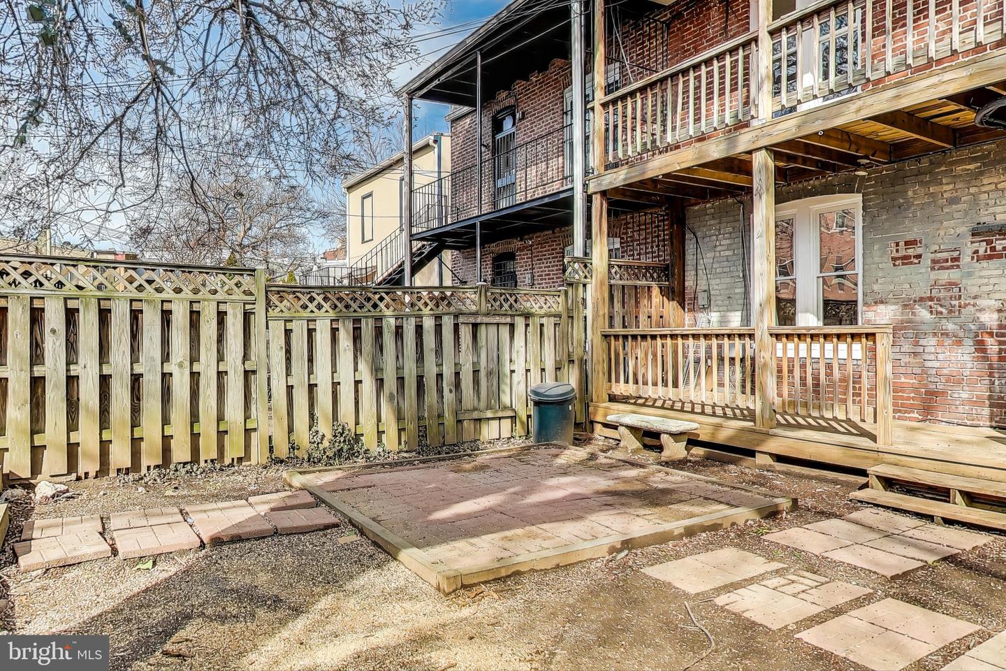 212 Elm St Nw Property Photo 45
