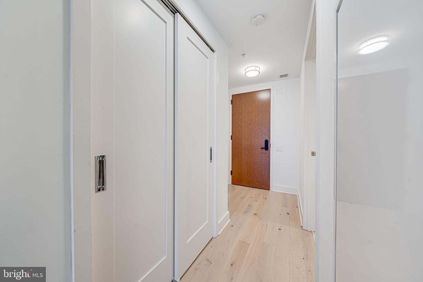 1211 Van St Se #309 Property Photo 14
