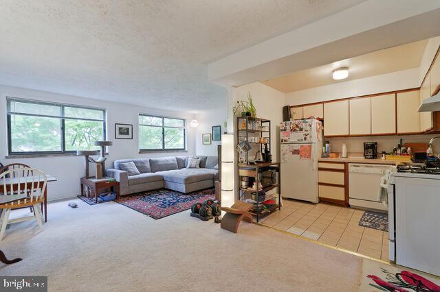 1633 D St Se Property Photo 6