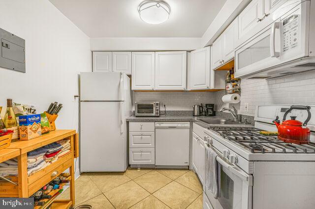 1633 D St Se Property Photo 15