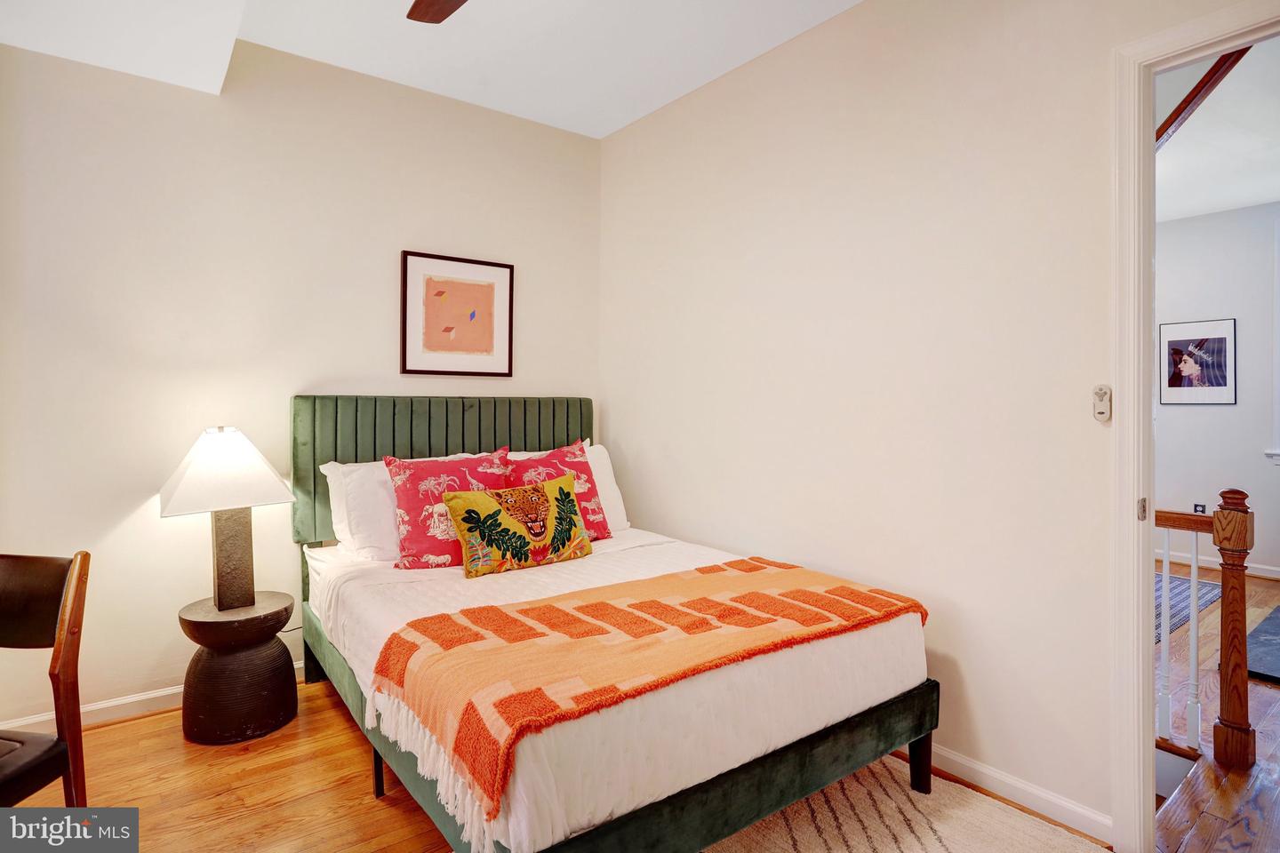1221 C St Se Property Photo 24