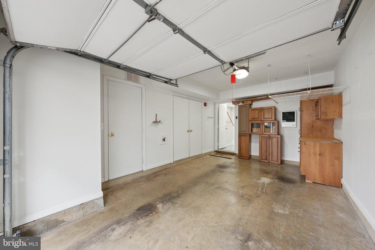 2136 12th Pl Nw Property Photo 24