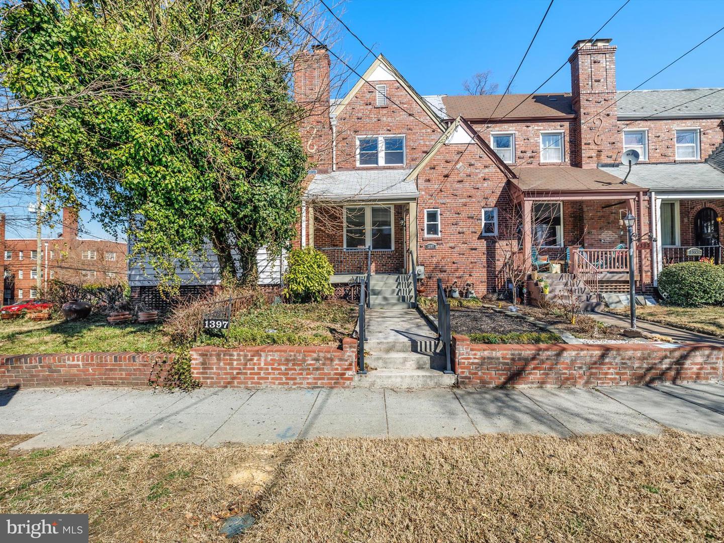 1397 Sheridan St Nw Property Photo 1