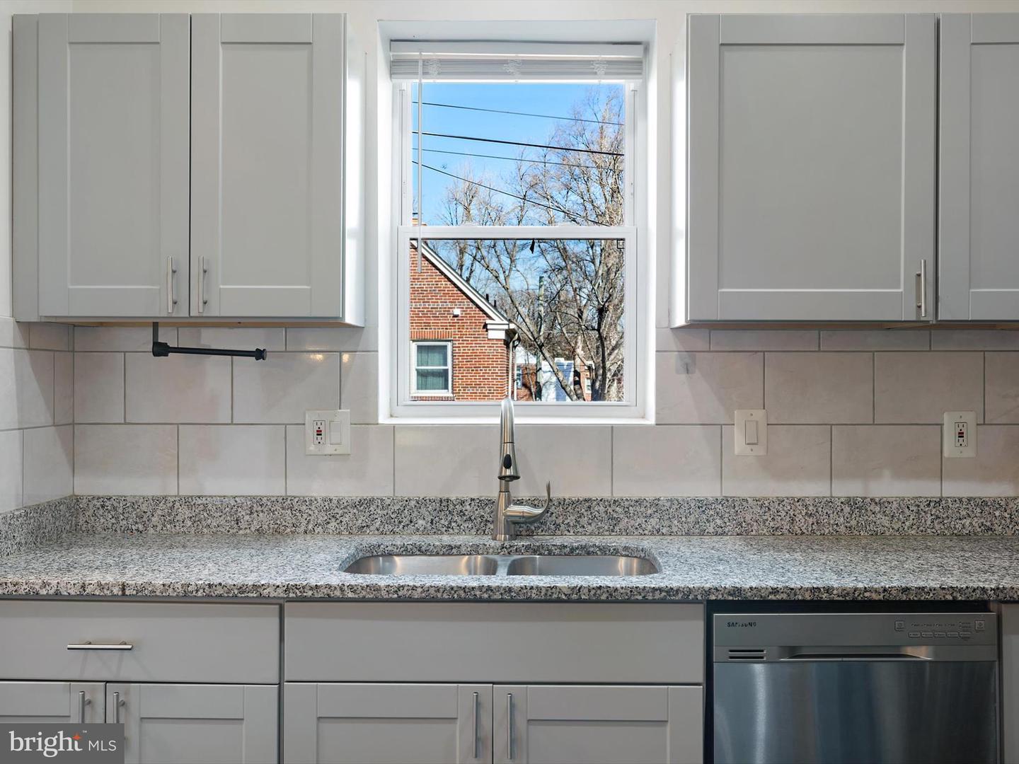 1397 Sheridan St Nw Property Photo 16