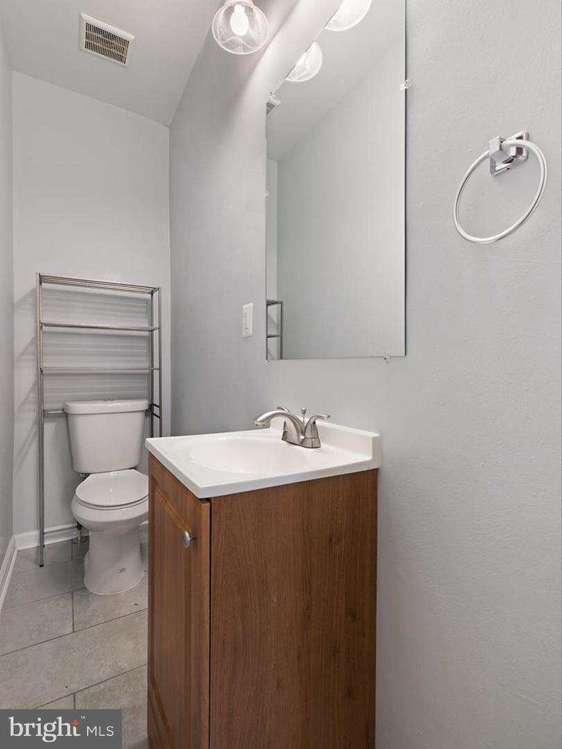 1397 Sheridan St Nw Property Photo 17