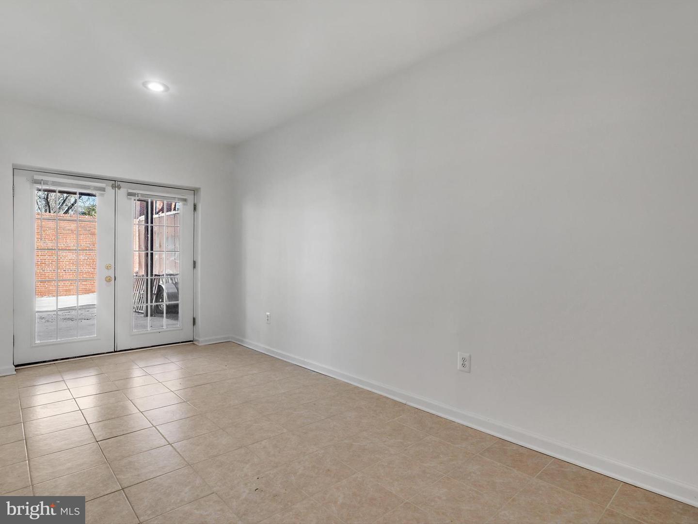 1397 Sheridan St Nw Property Photo 36
