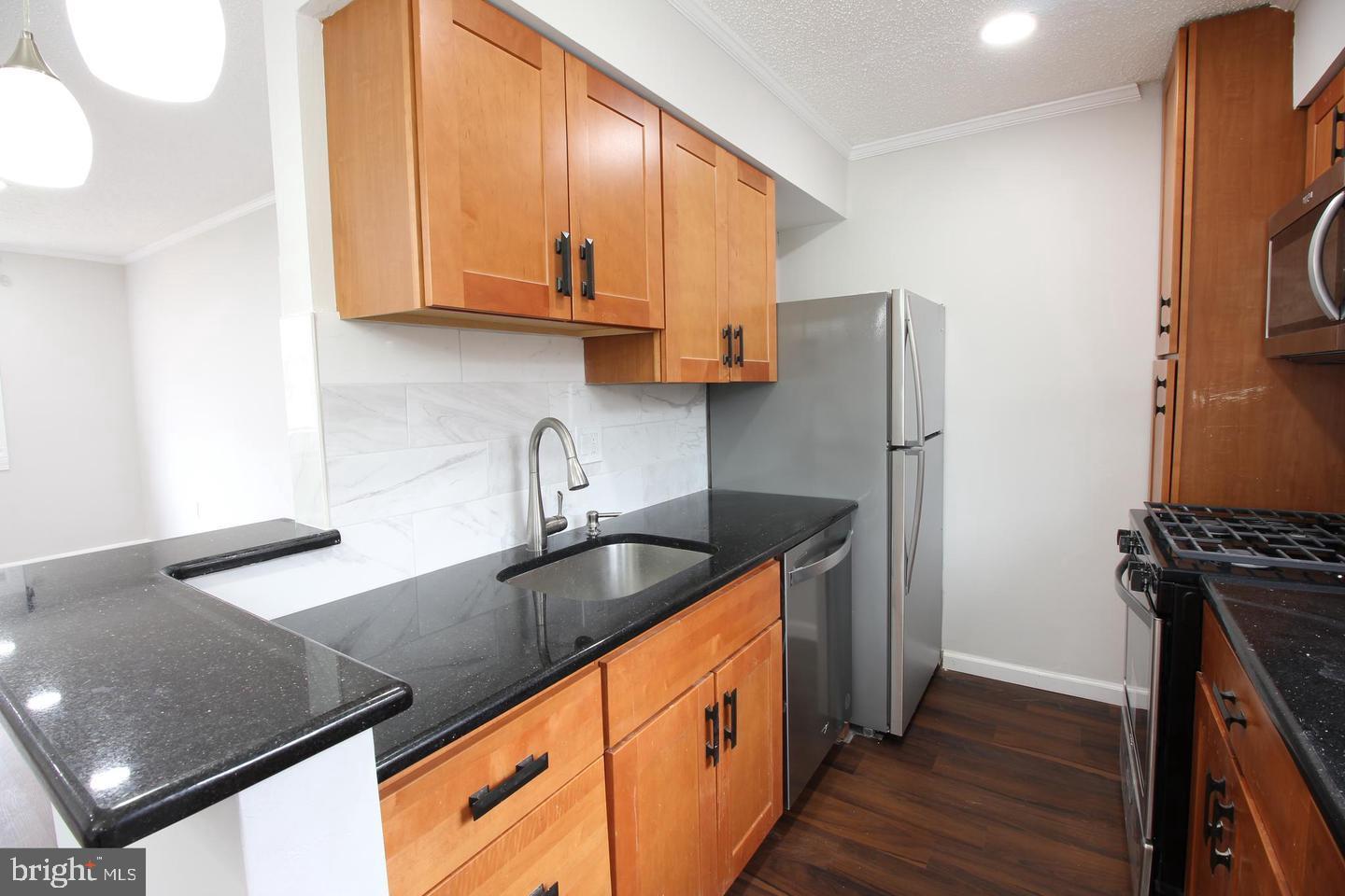 4731 1st St Sw #303 Property Photo 6