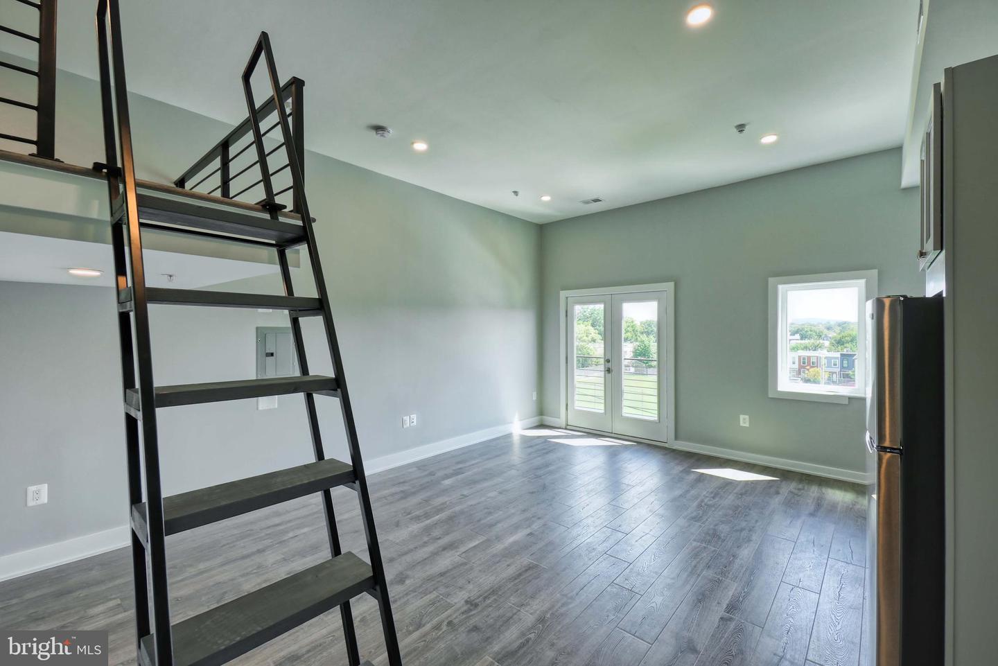 2013 Benning Rd Ne #6 Property Photo 1