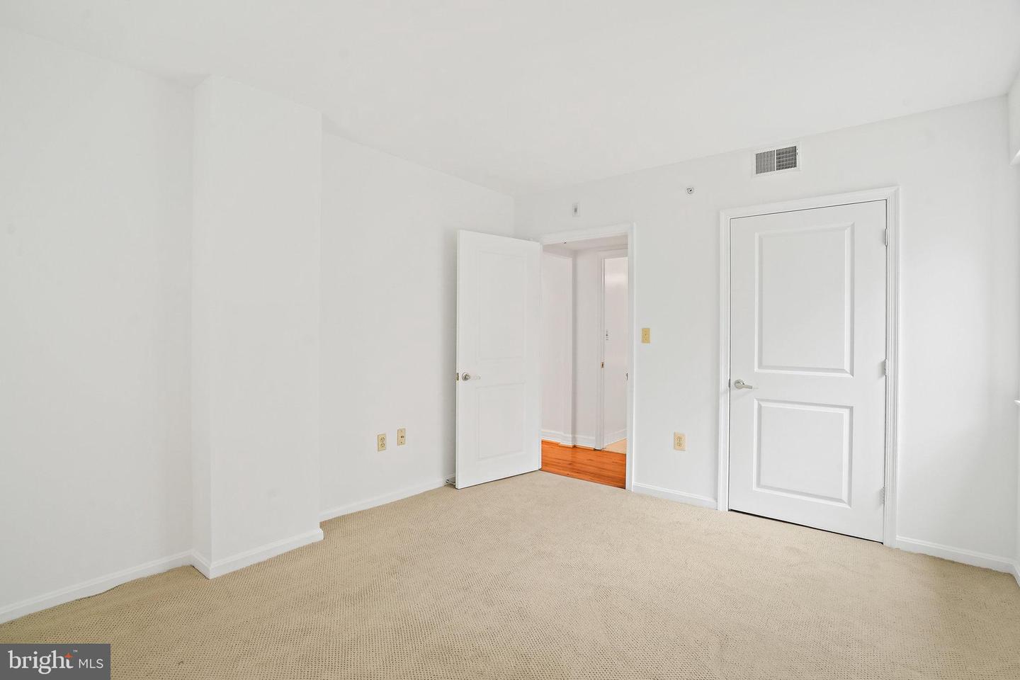 1225 13th St Nw #306 Property Photo 15