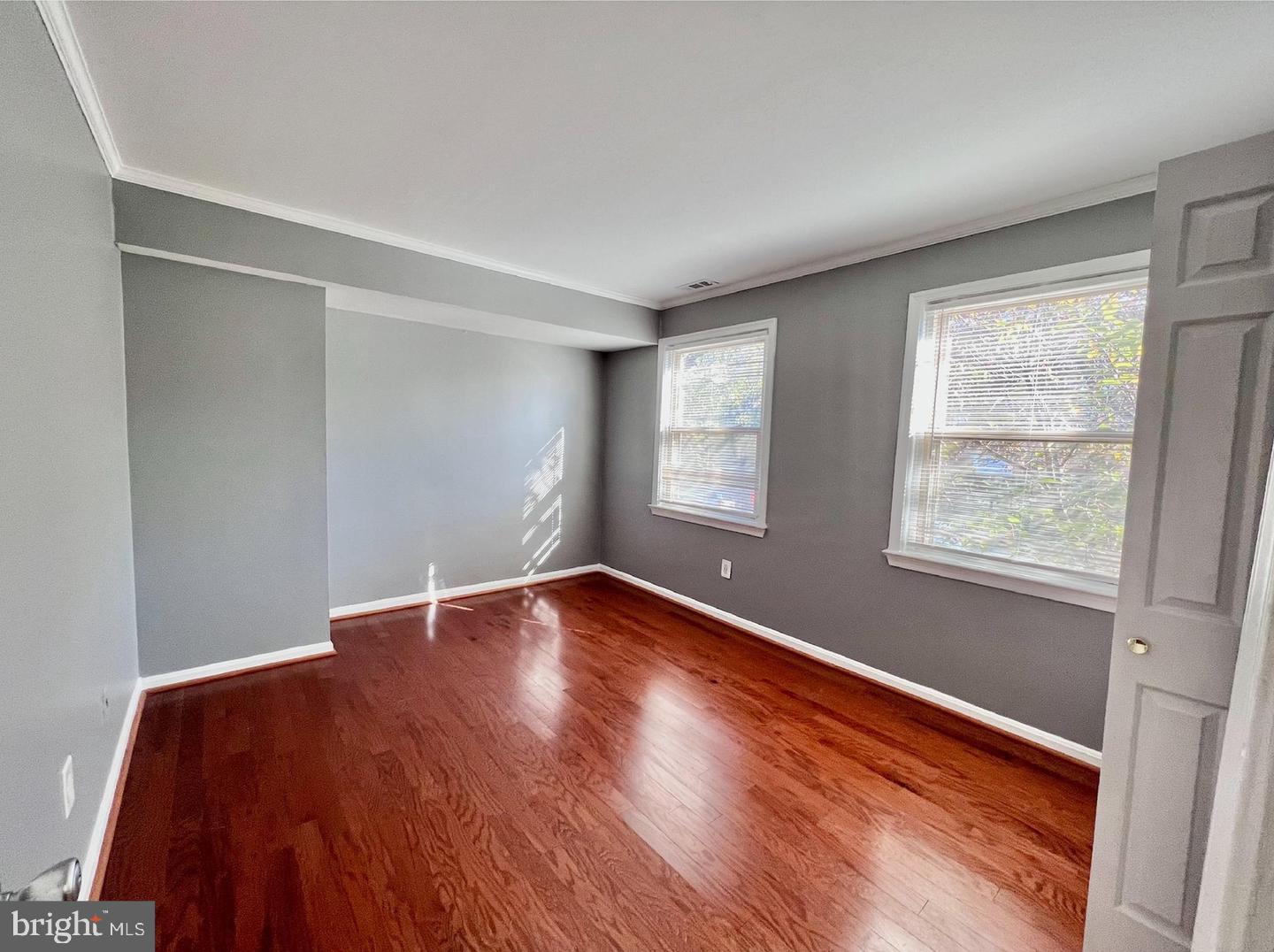 2904 11th St Nw Property Photo 8