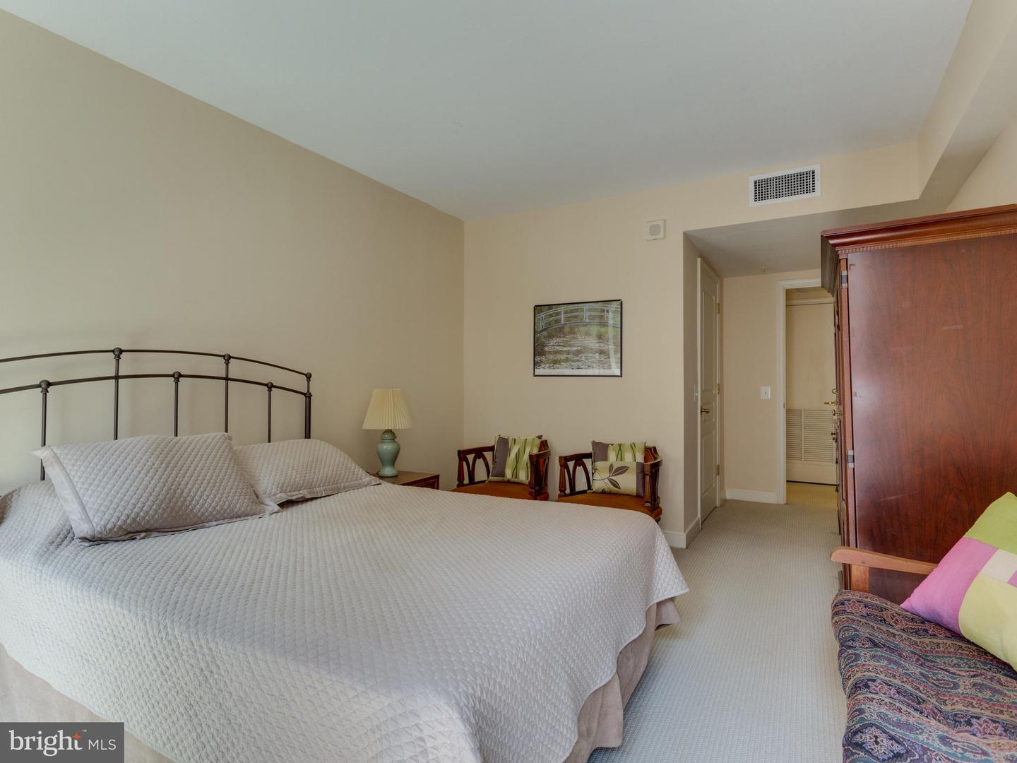 631 D St Nw #630 Property Photo 9