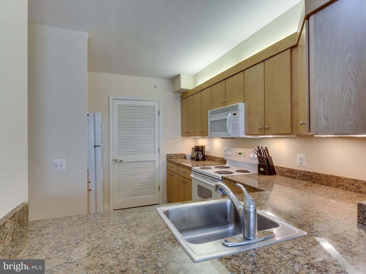 631 D St Nw #630 Property Photo 21