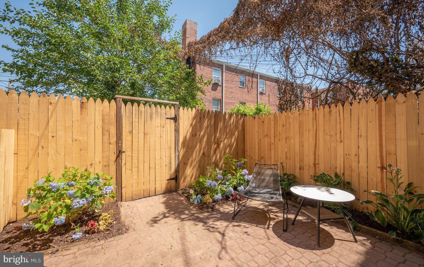 1118 F St Ne Property Photo 29