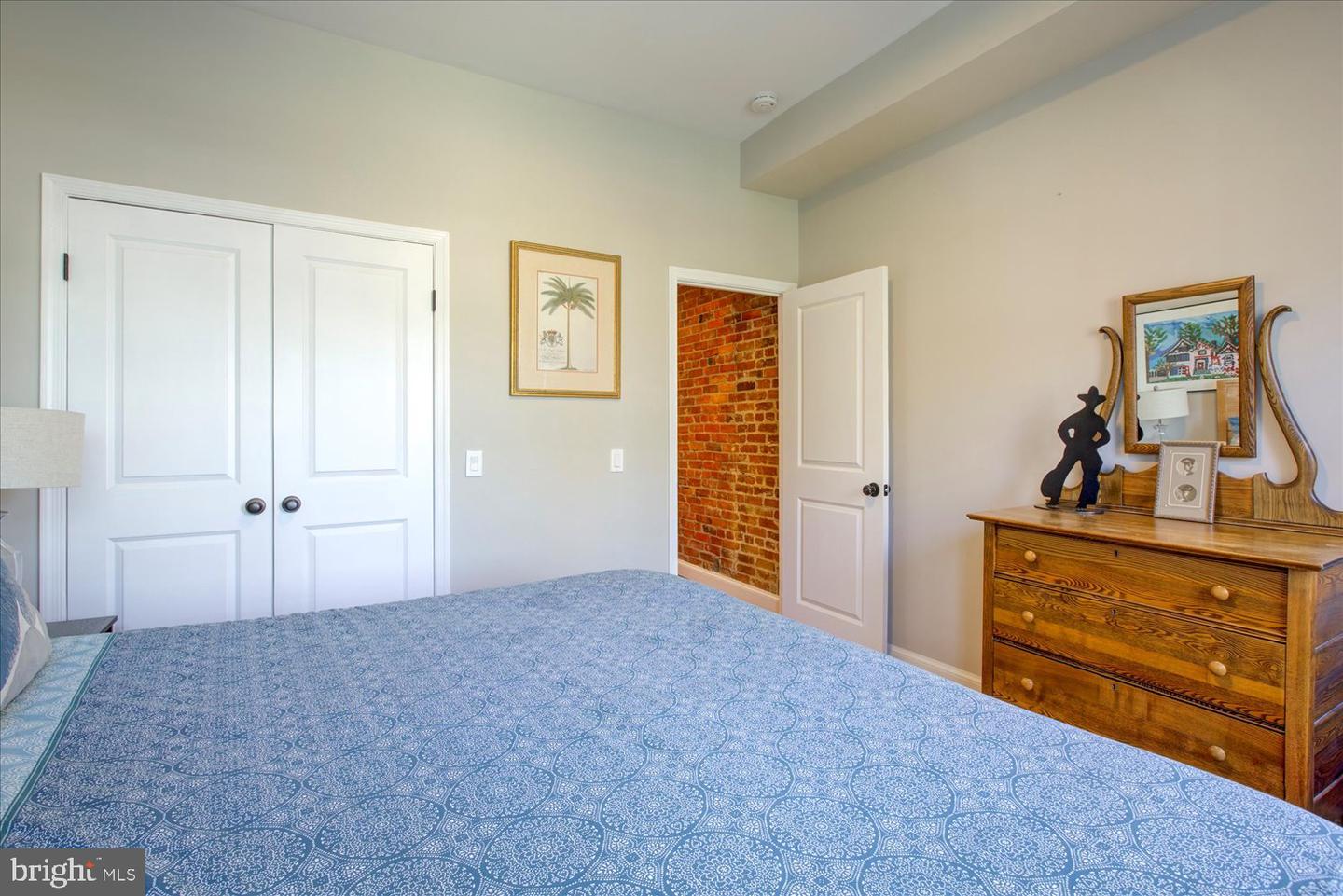 1118 F St Ne Property Photo 40