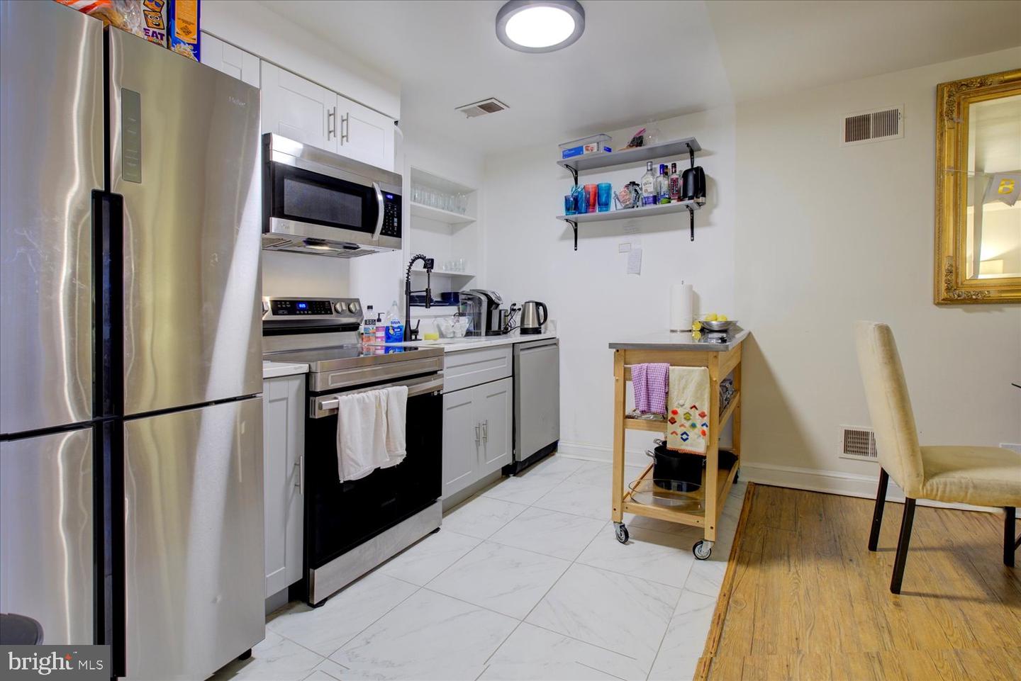 1118 F St Ne Property Photo 55