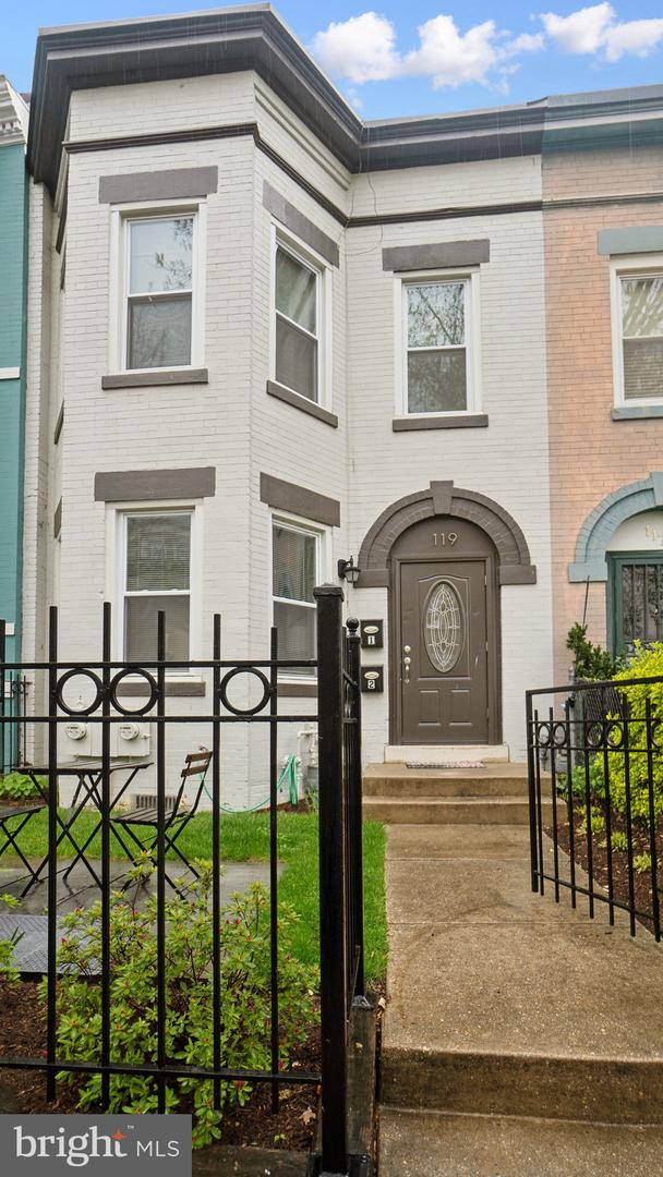 119 P St Nw Property Photo 2